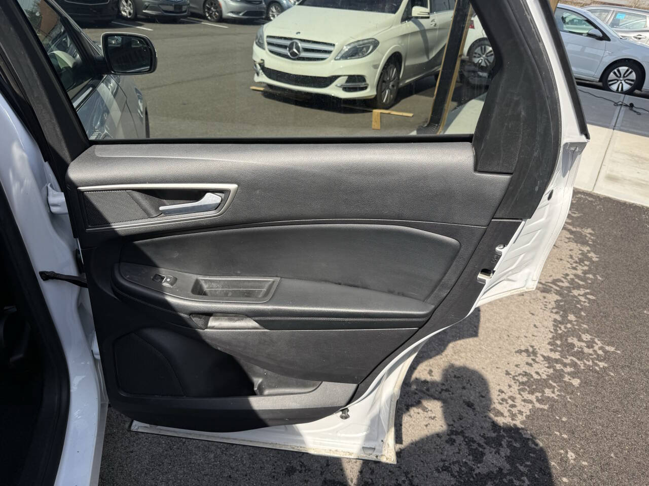 Used 2022 Ford Edge SEL AWD/4WD image 15