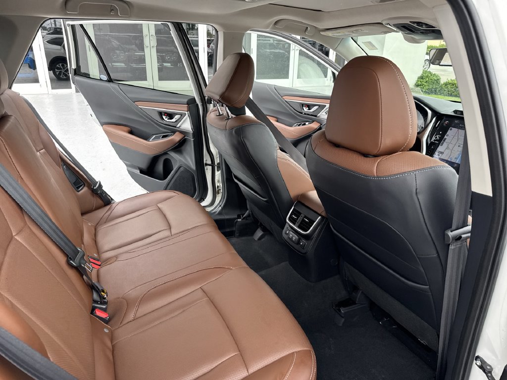 Used 2021 Subaru Outback Touring XT AWD/4WD image 33