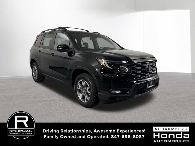 Used 2023 Honda Passport TrailSport image 3