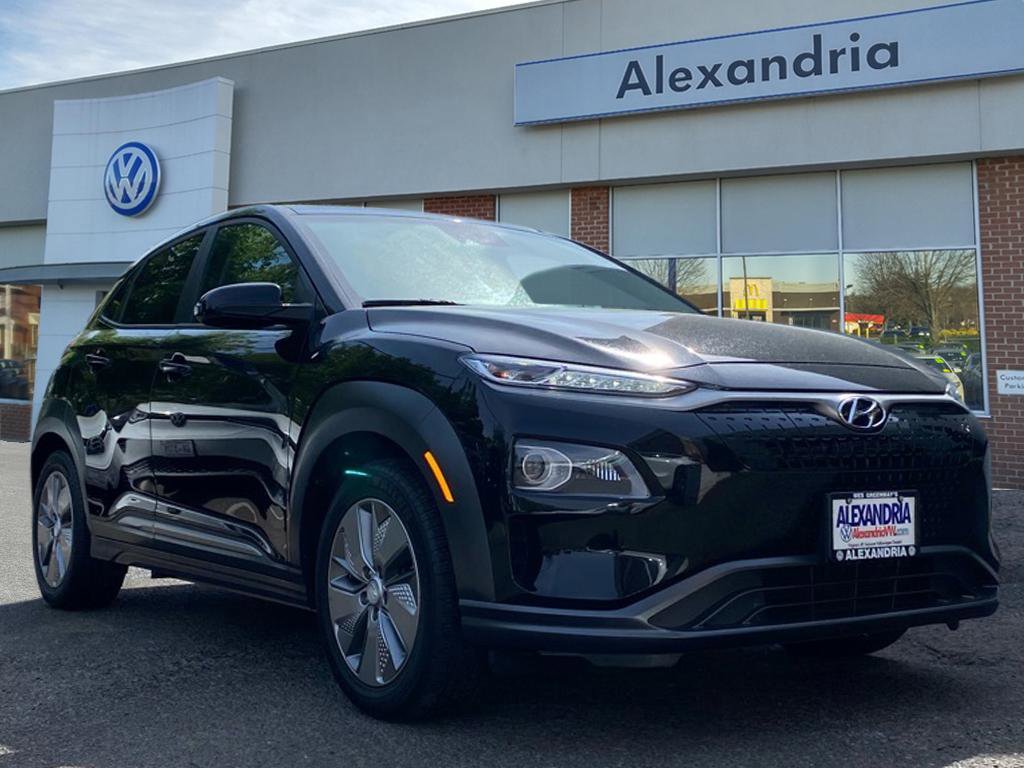 Used 2021 Hyundai Kona Limited w/ Cargo Package