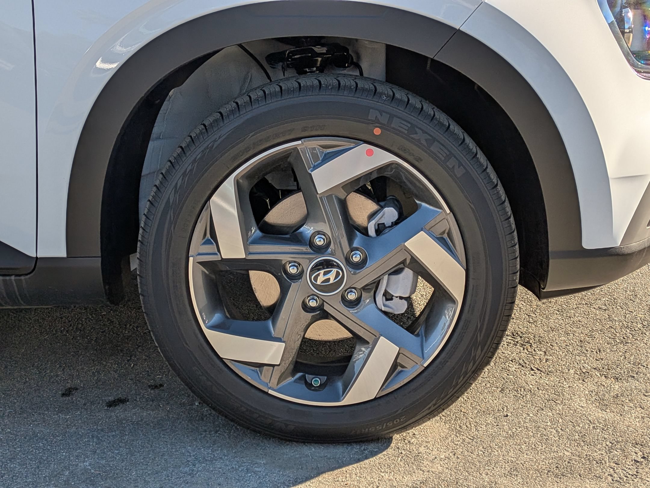 New 2026 Hyundai Venue SEL FWD image 7