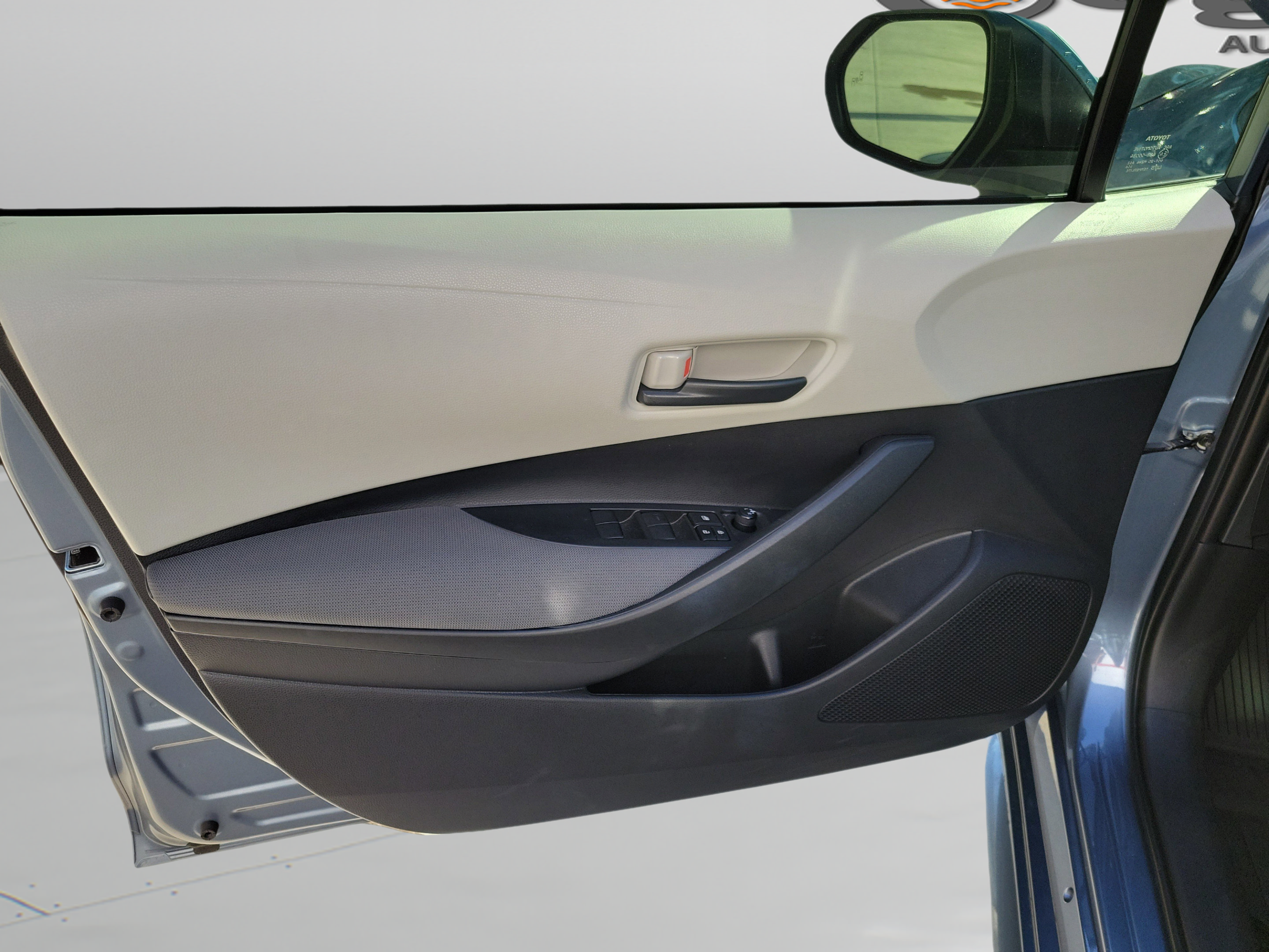 Certified 2022 Toyota Corolla LE FWD image 18