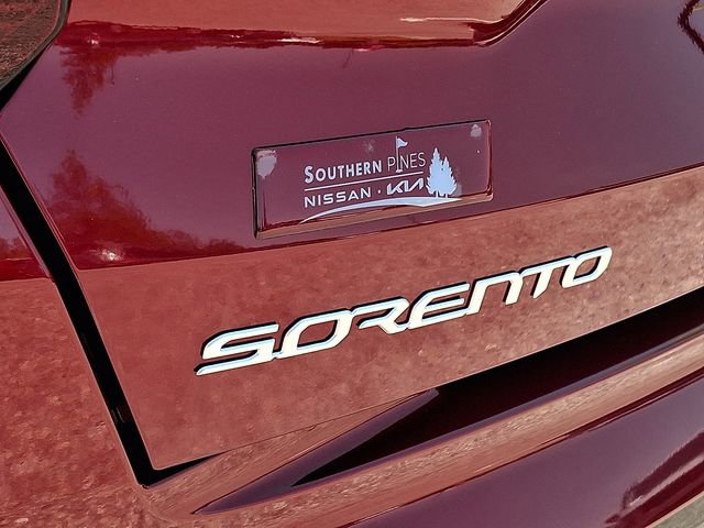 Certified 2023 Kia Sorento S FWD image 32