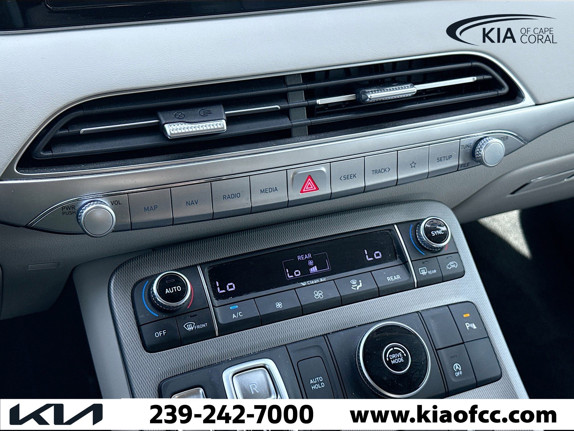 Used 2021 Hyundai Palisade SEL w/ Premium Package image 36