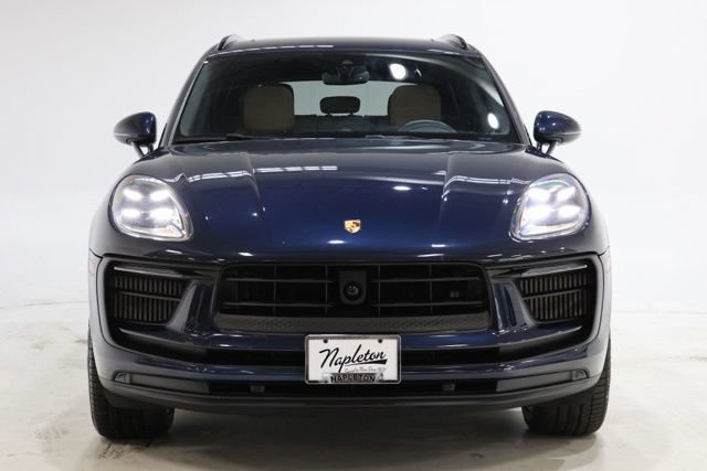 Used 2023 Porsche Macan S w/ Premium Package Plus AWD/4WD image 2