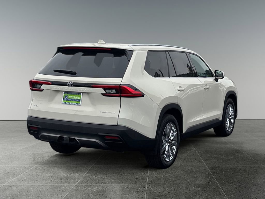 Used 2024 Toyota Grand Highlander Platinum image 7