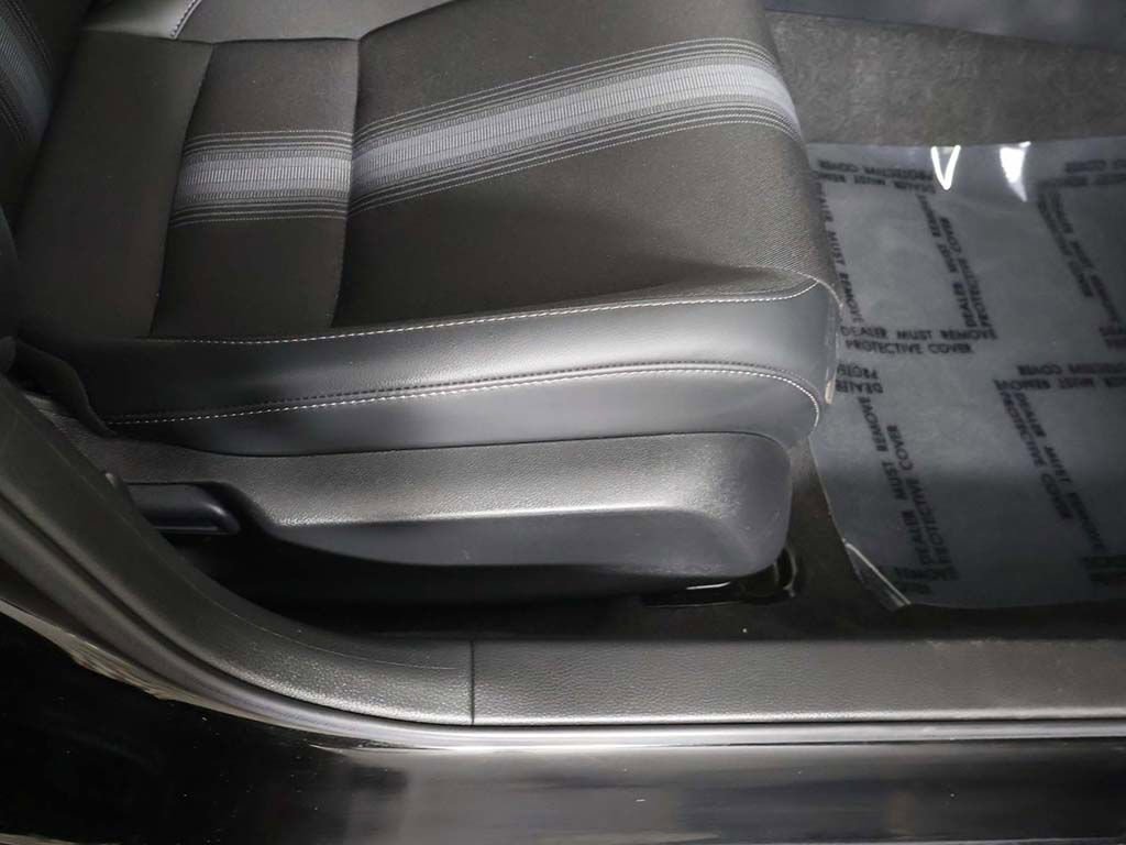 Used 2024 Honda Civic Sport image 28