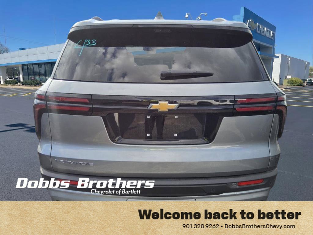 Used 2026 Chevrolet Traverse LT w/ Driver Confidence Package FWD image 19