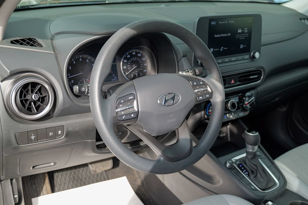Used 2023 Hyundai Kona SEL AWD/4WD image 19
