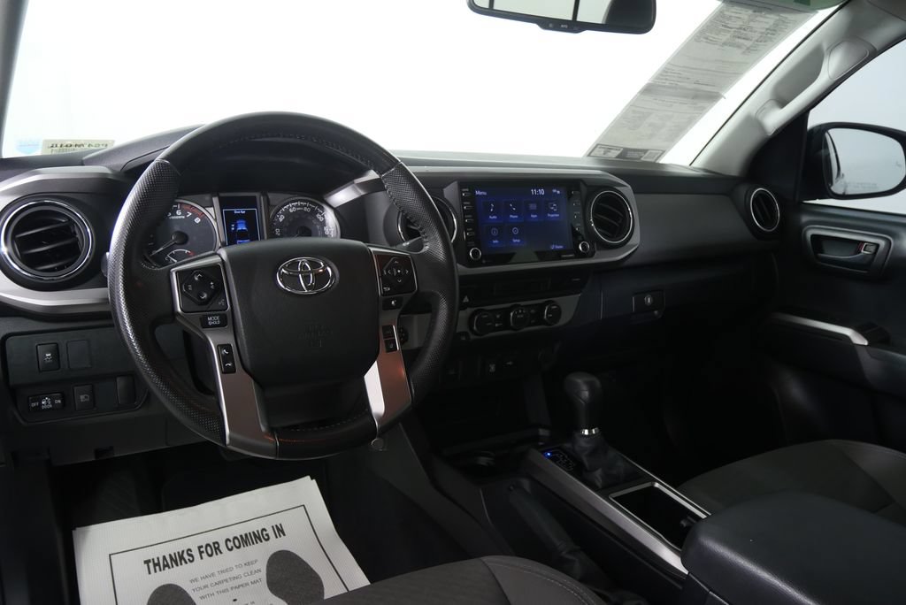 Used 2022 Toyota Tacoma SR5 w/ Technology Package RWD image 18