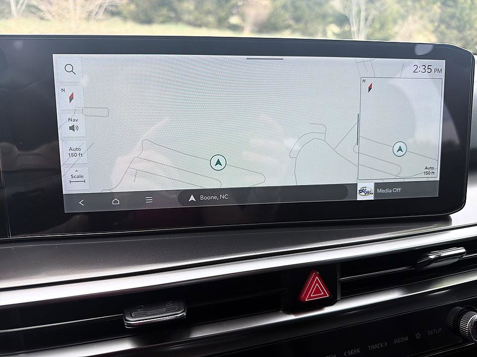 Used 2025 Kia Sorento EX image 16