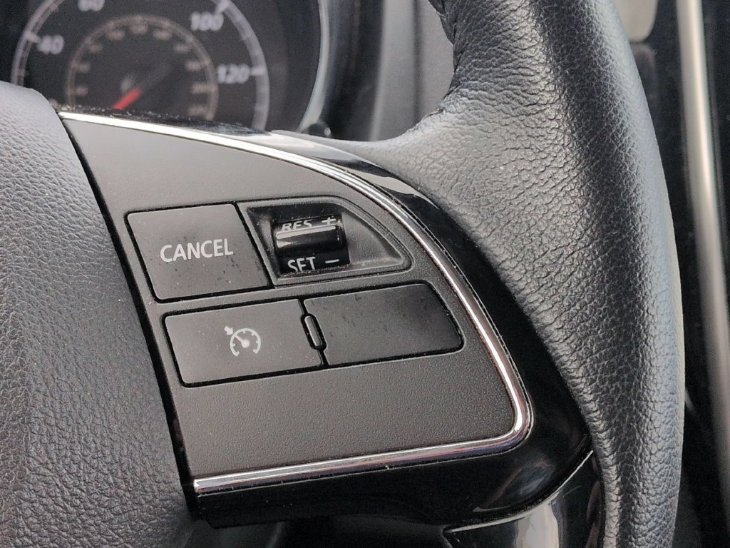 Used 2025 Mitsubishi Outlander Sport SE AWD/4WD image 21