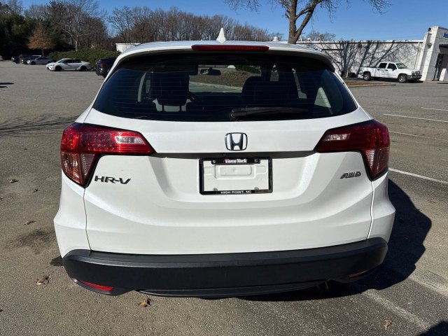 Used 2018 Honda HR-V LX image 6