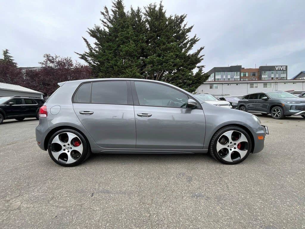Used 2013 Volkswagen GTI 4-Door FWD image 9