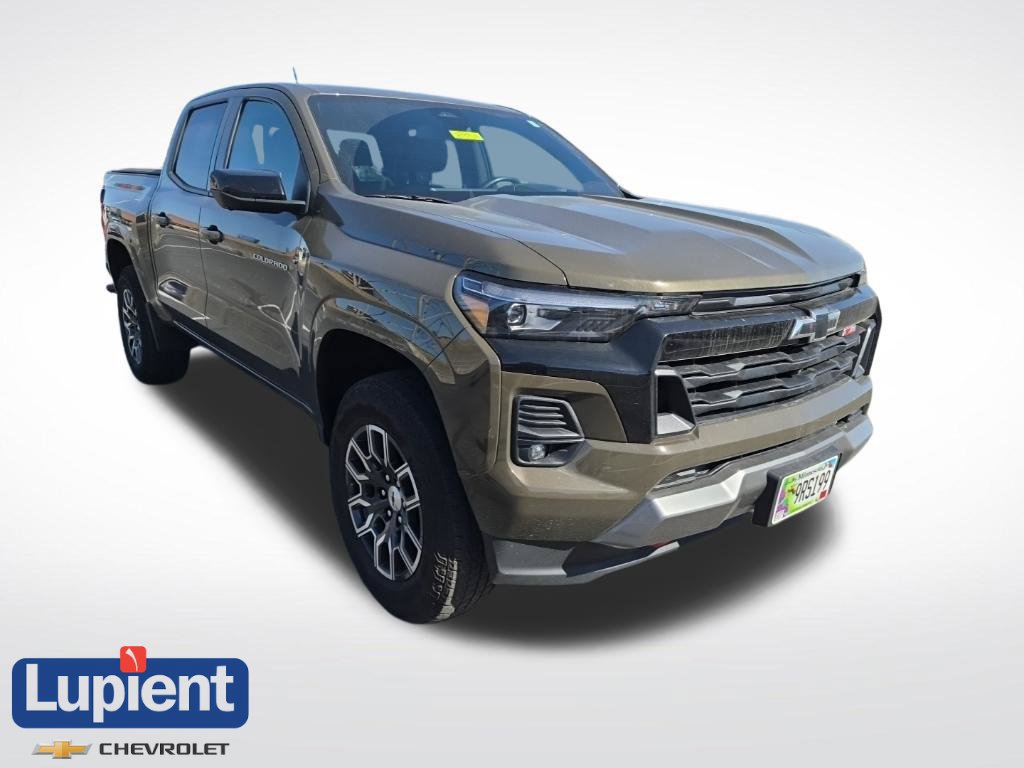 Used 2023 Chevrolet Colorado Z71 w/ Z71 Convenience Package 2