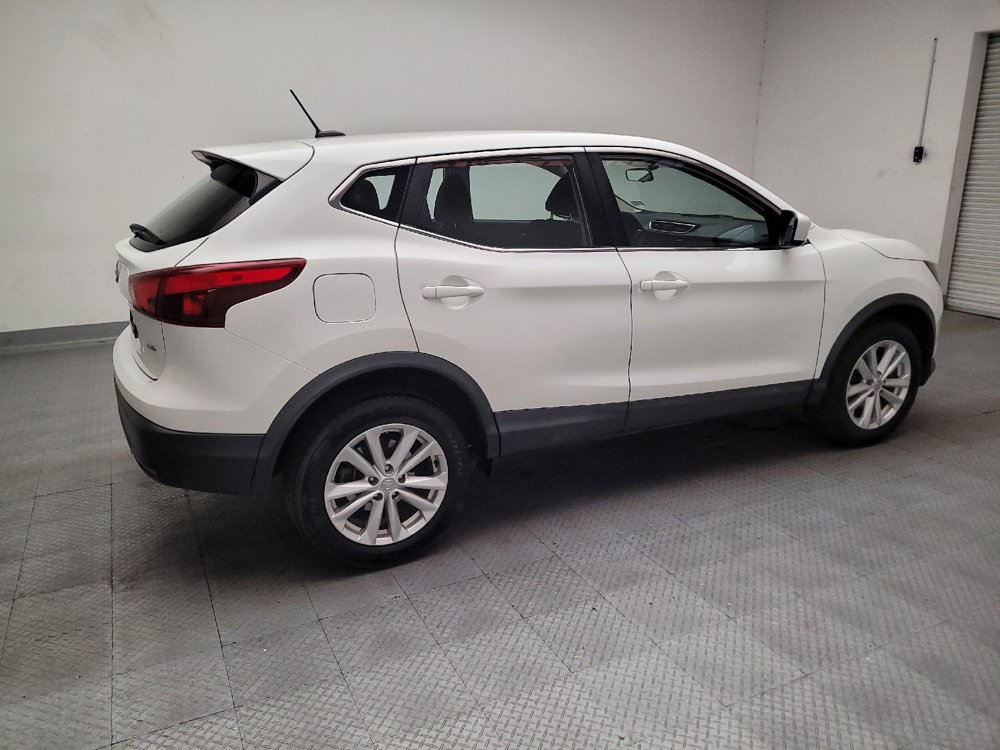 Used 2018 Nissan Rogue Sport S w/ S Appearance Package AWD/4WD image 10