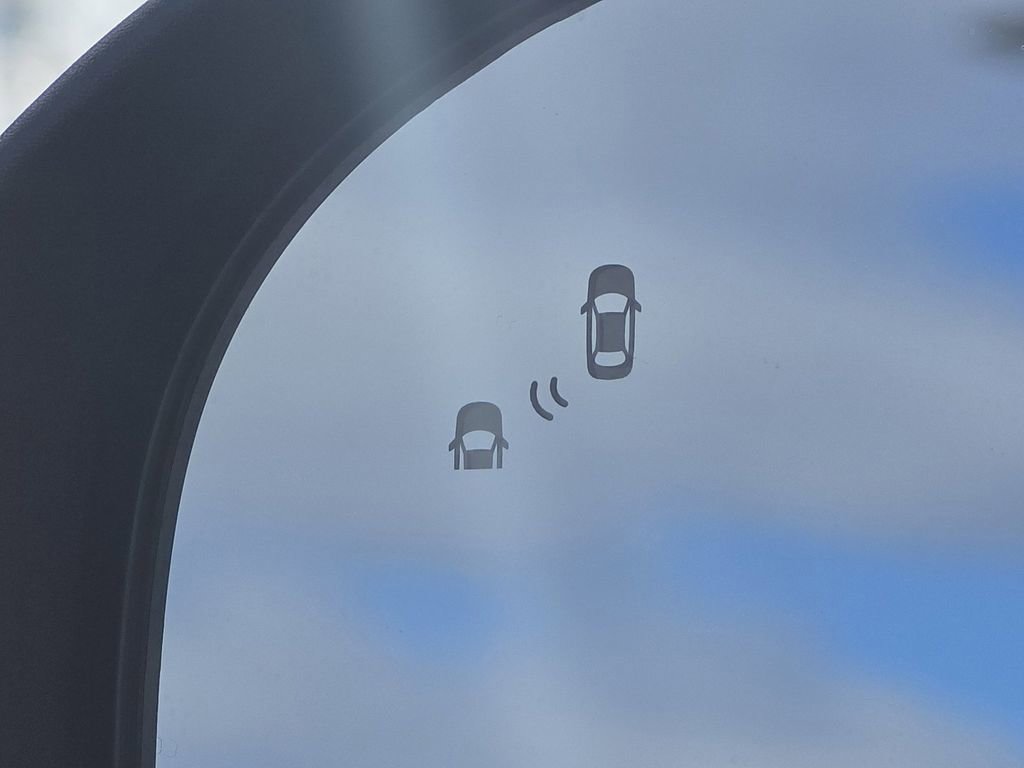 Used 2022 Kia Telluride S image 10