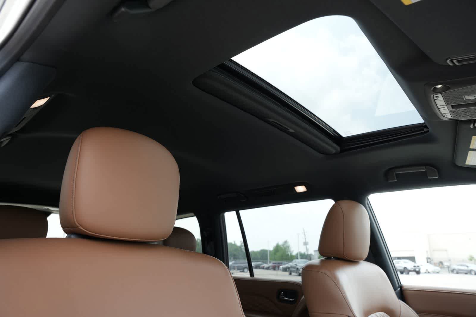 Certified 2024 INFINITI QX80 Sensory AWD/4WD image 24