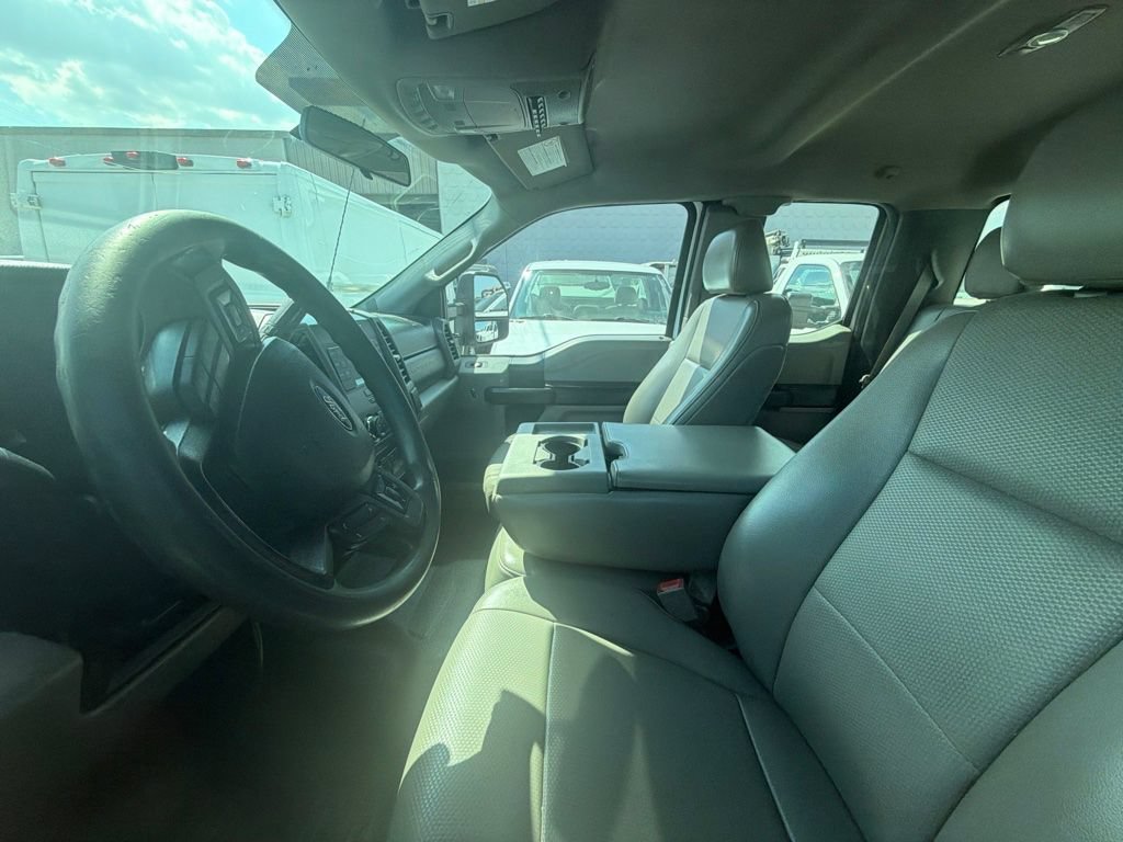 Used 2019 Ford F250 XL w/ STX Appearance Package RWD image 7
