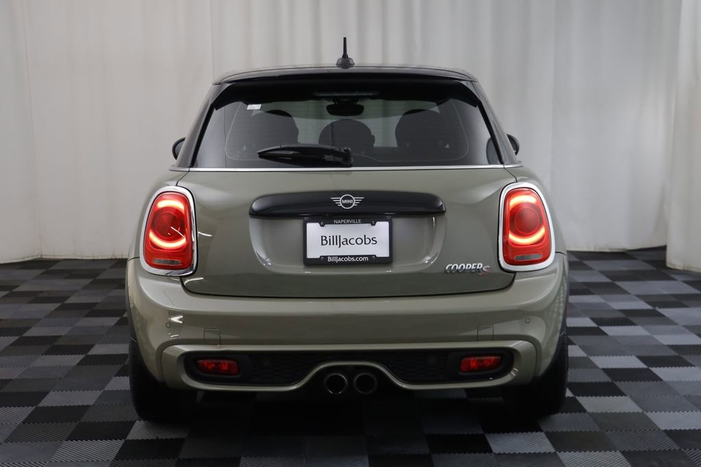 Used 2019 MINI Cooper S w/ Signature Upholstery Package image 17