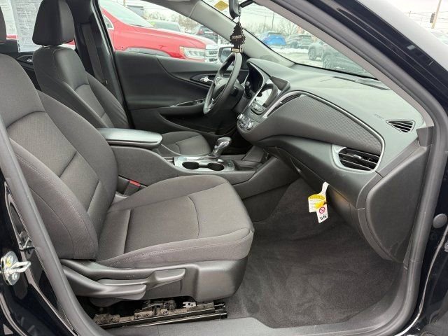 Used 2022 Chevrolet Malibu LS image 19