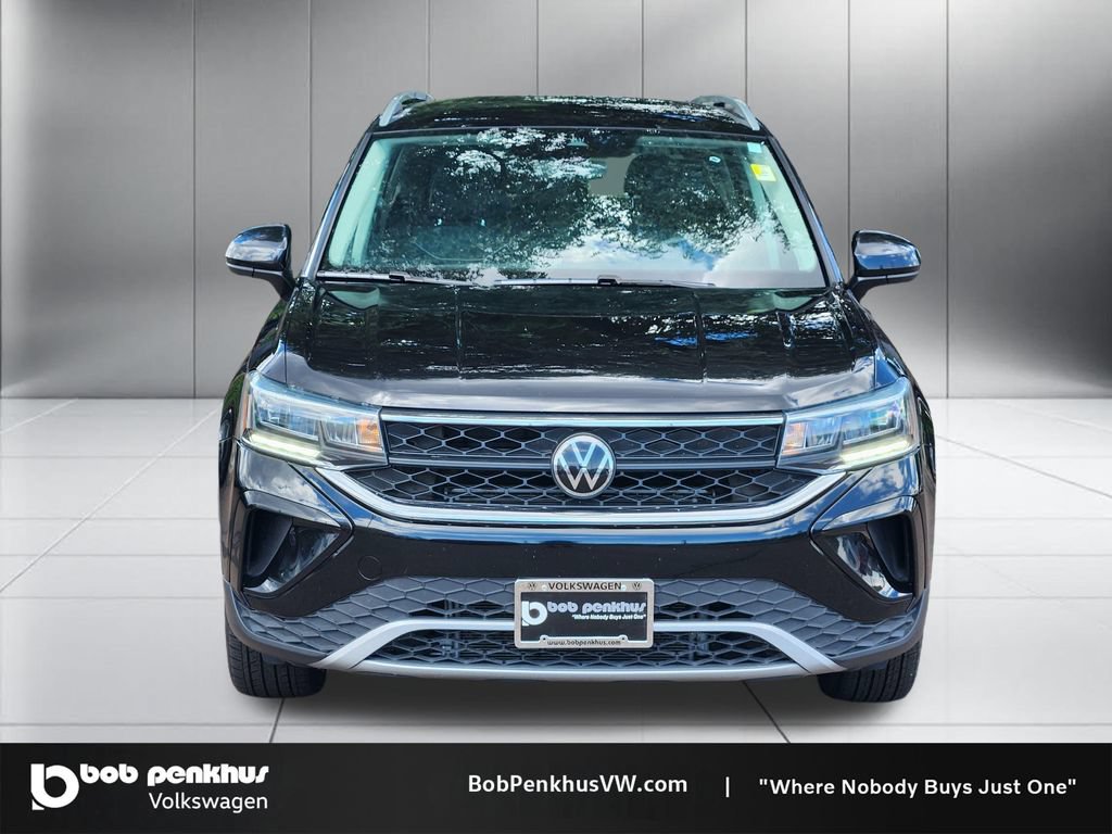 Used 2024 Volkswagen Taos SE FWD image 22