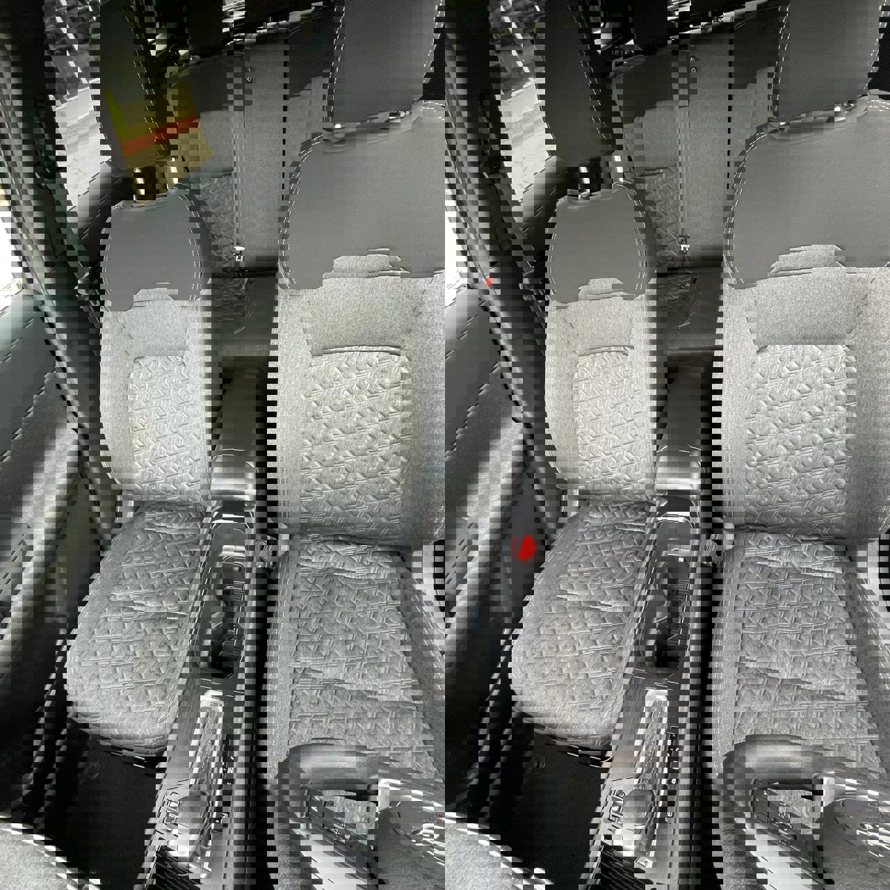 Used 2025 Nissan Kicks SV image 21