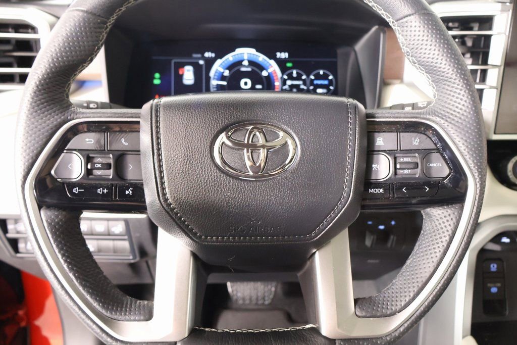 Used 2024 Toyota Sequoia Capstone image 3