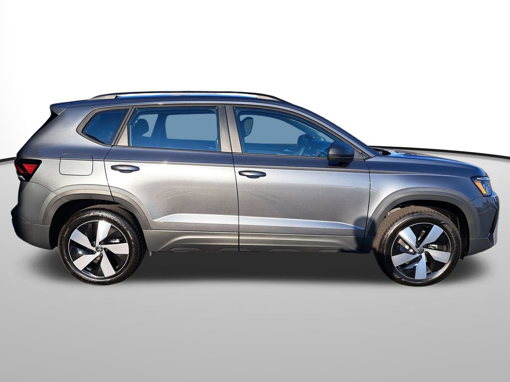 New 2025 Volkswagen Taos S image 4