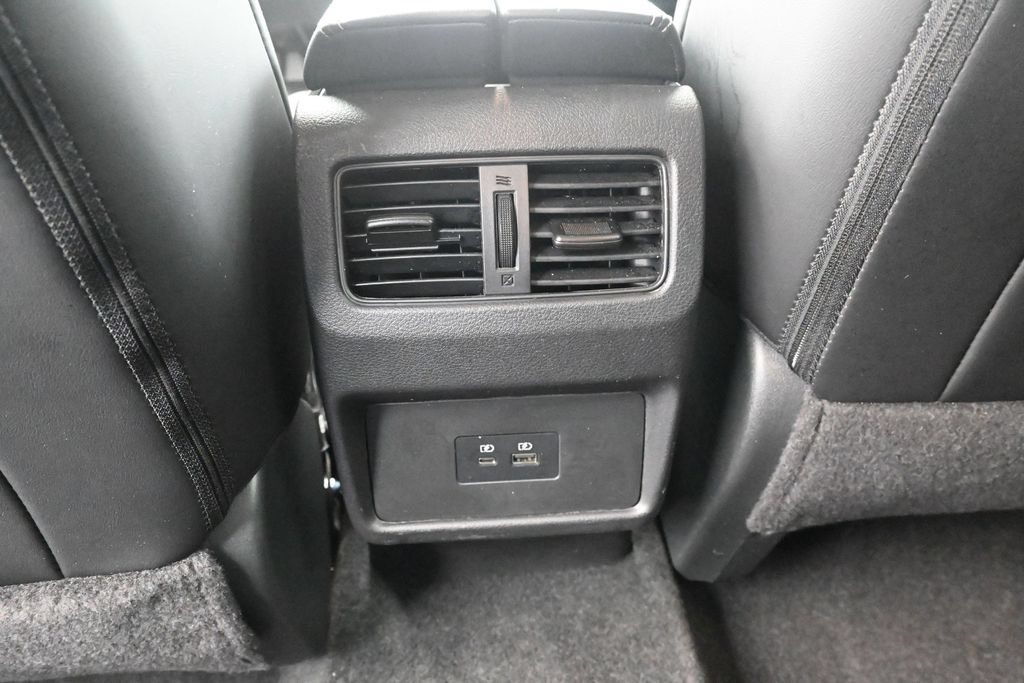 Used 2023 Nissan Rogue SV w/ SV Premium B Package FWD image 23