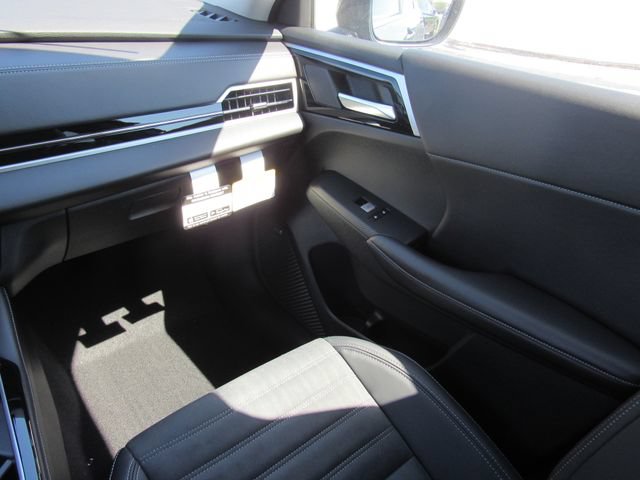 New 2026 Mitsubishi Outlander SE FWD image 19