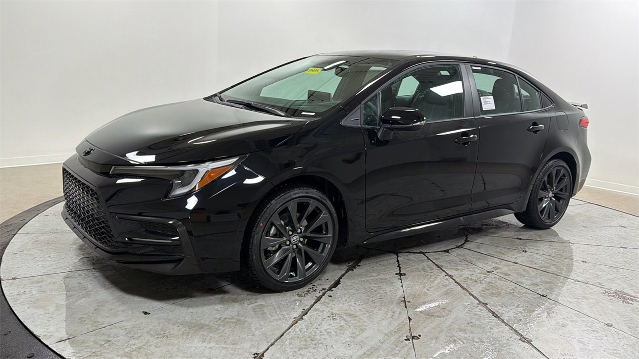 New 2026 Toyota Corolla SE image 1