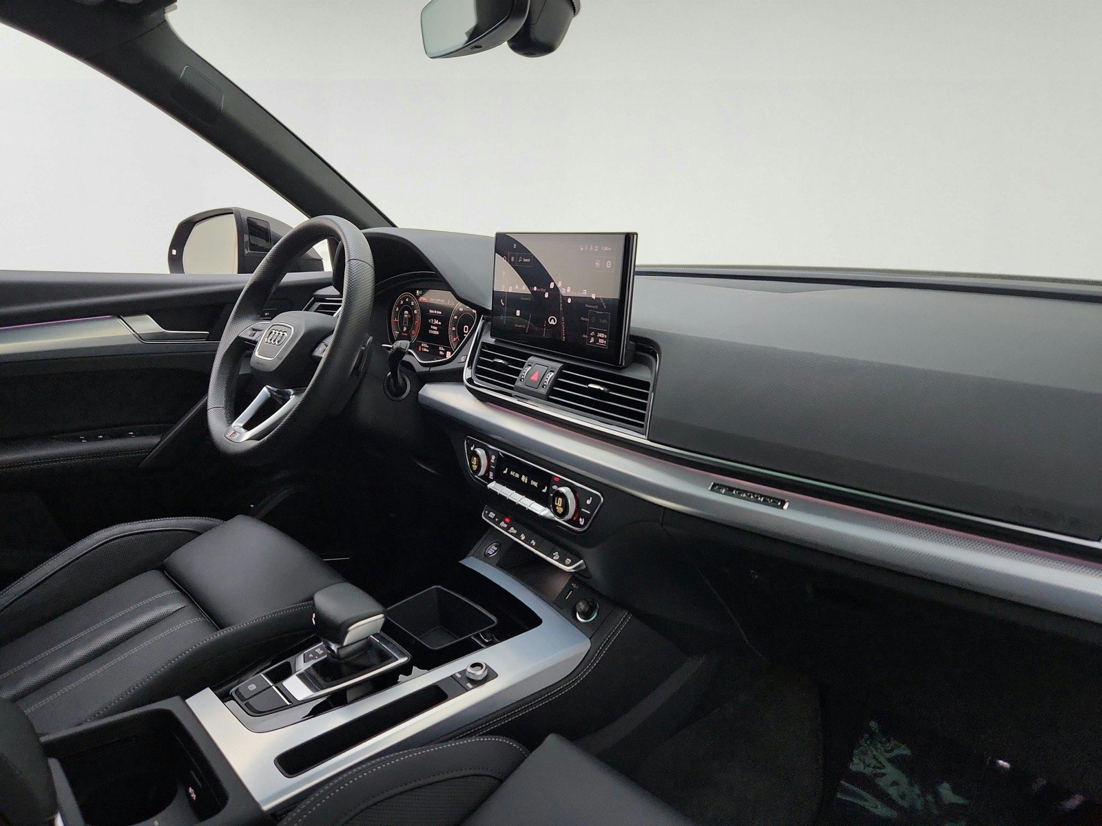 Used 2024 Audi Q5 2.0T Prestige AWD/4WD image 23