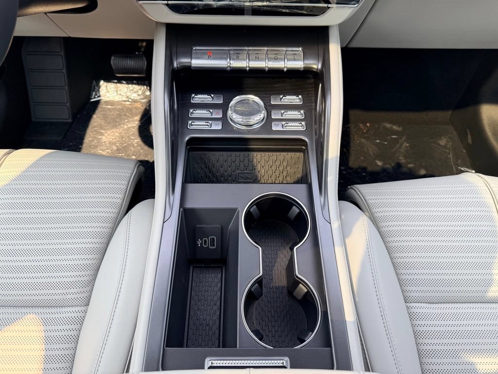 New 2026 Lincoln Nautilus Reserve AWD/4WD image 15
