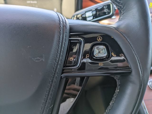 Used 2023 Lincoln Aviator Reserve w/ Equipment Group 201A RWD image 26