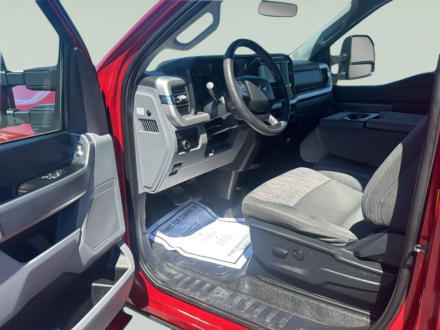 Used 2023 Ford F350 XLT AWD/4WD image 10