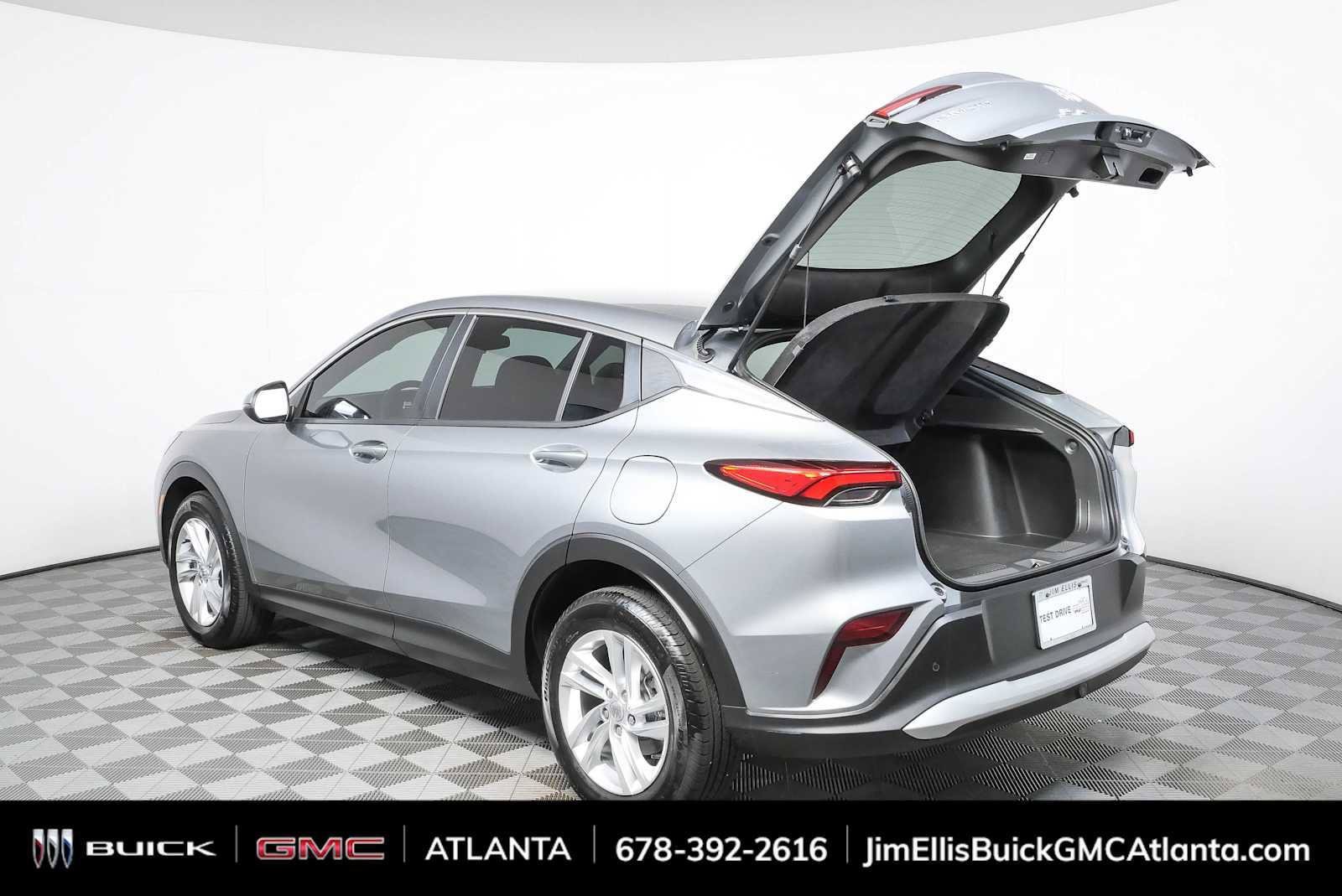 Used 2026 Buick Envista Preferred FWD image 28