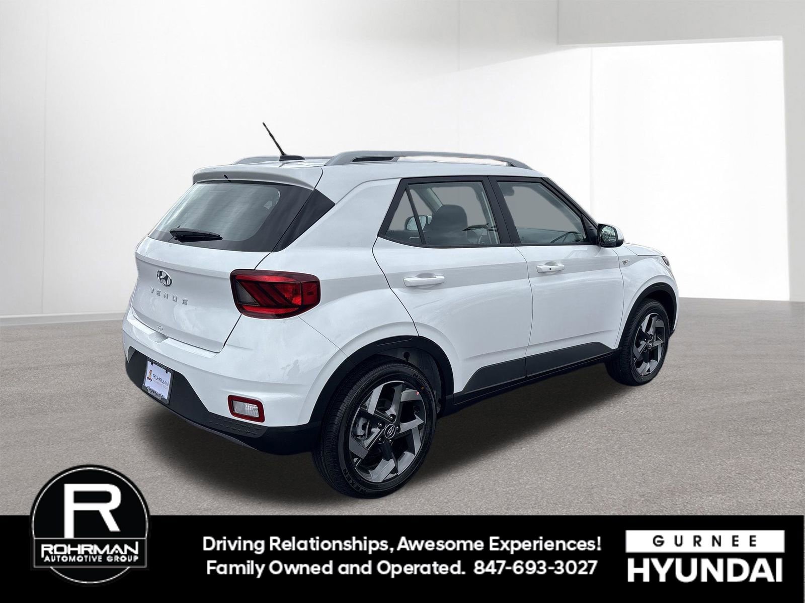 New 2026 Hyundai Venue SEL FWD image 9