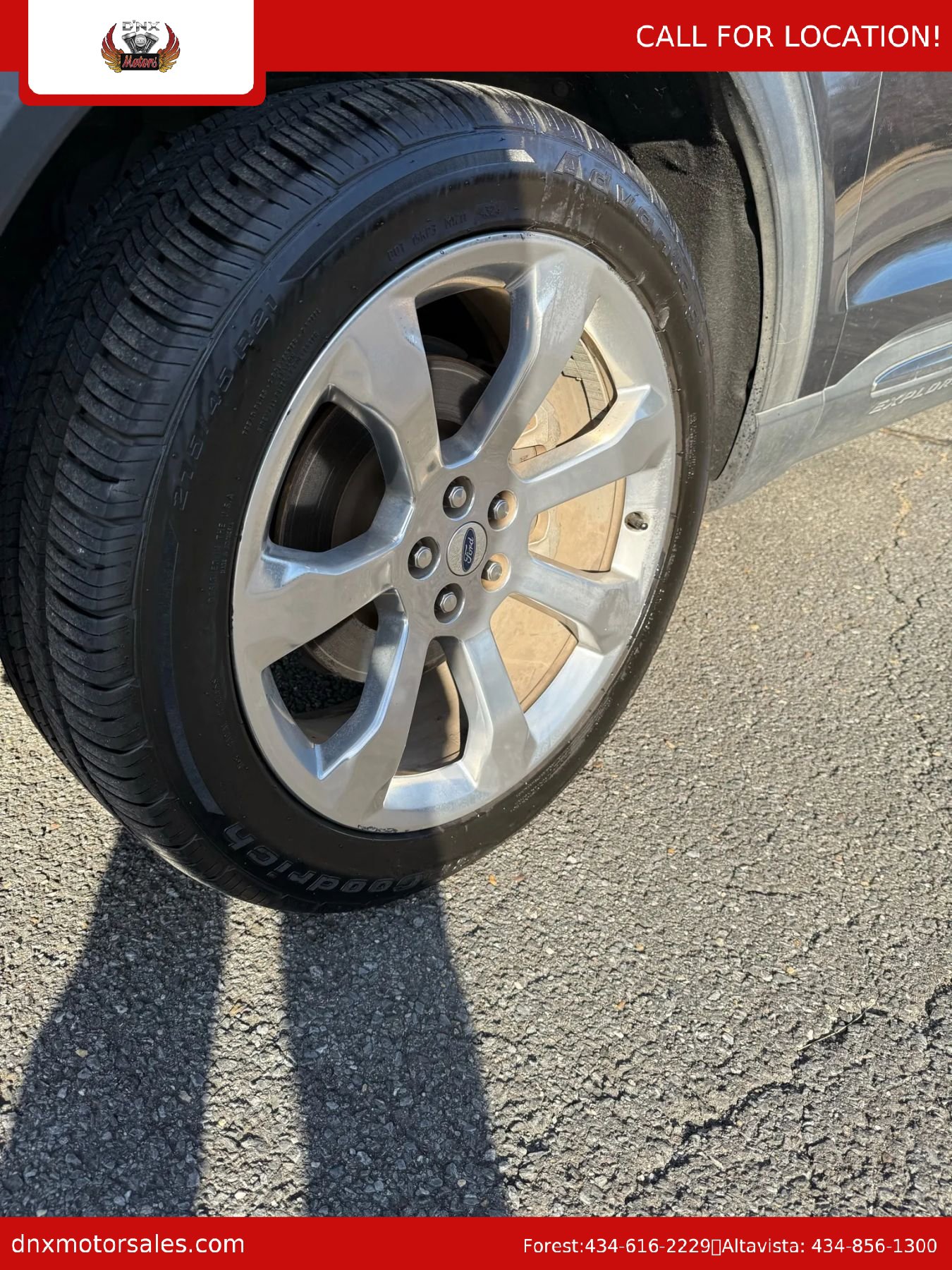 Used 2020 Ford Explorer Platinum w/ Premium Technology Package image 11