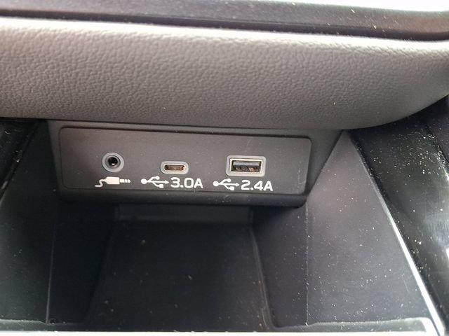 Certified 2025 Subaru Outback Wilderness AWD/4WD image 37