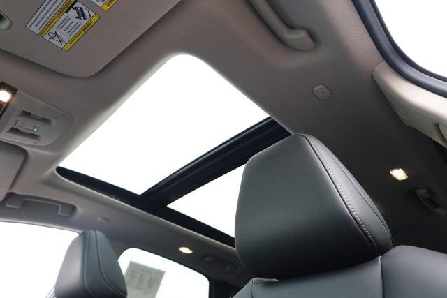 Certified 2025 Nissan Murano SL AWD/4WD image 9