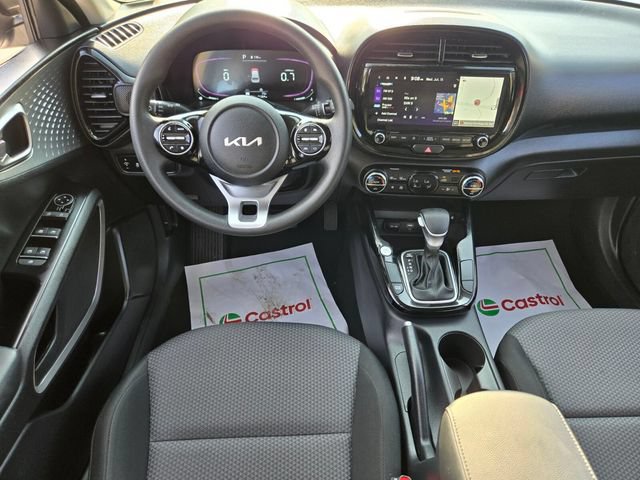 Used 2023 Kia Soul S FWD image 13