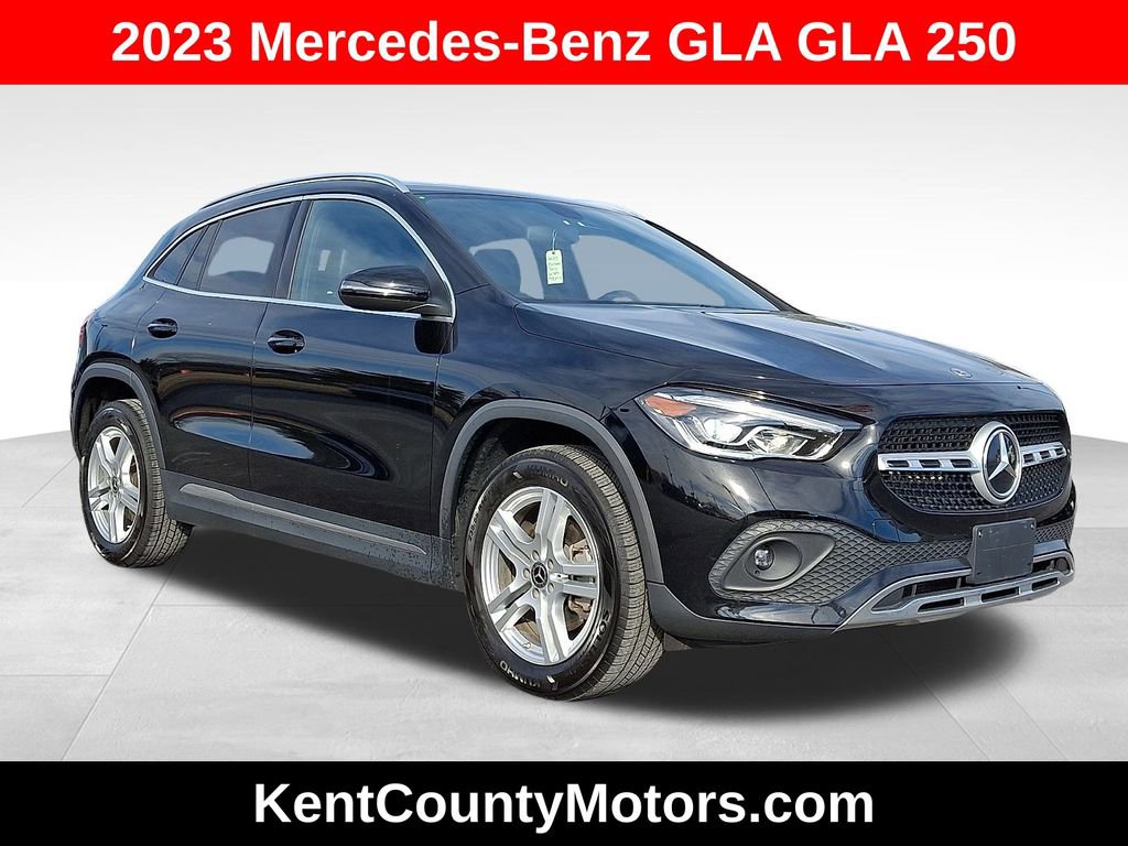 Used 2023 Mercedes-Benz GLA 250 4MATIC image 1