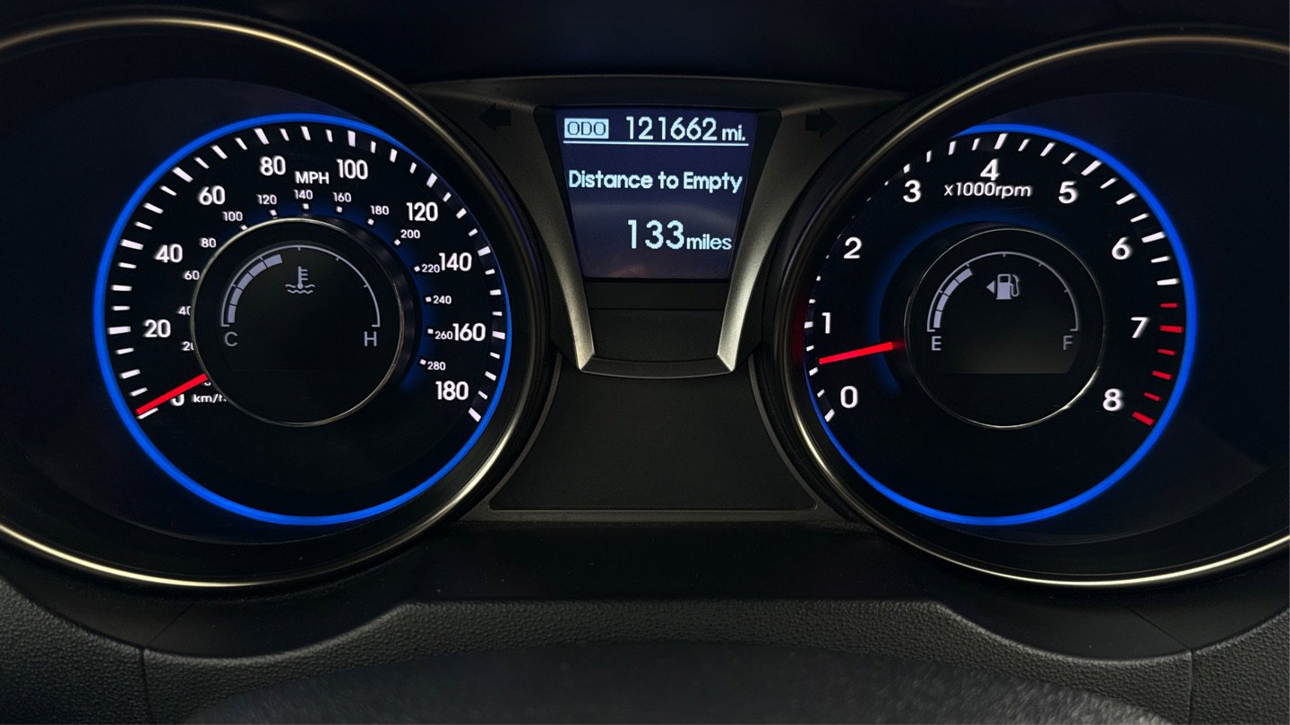 Used 2016 Hyundai Genesis Coupe 3.8 RWD image 14