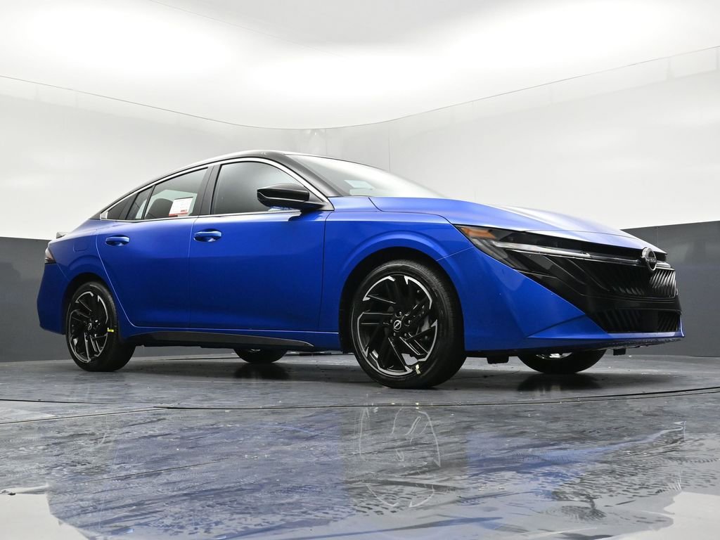 New 2026 Nissan Sentra SR w/ Floor Mat Package FWD image 27