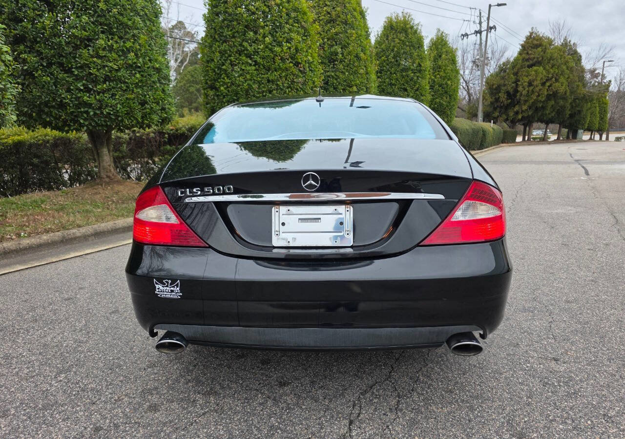 Used 2006 Mercedes-Benz CLS 500 w/ AMG Sport Pkg image 4