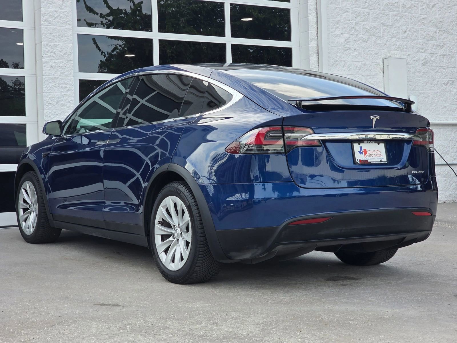 Used 2020 Tesla Model X Long Range AWD/4WD image 7