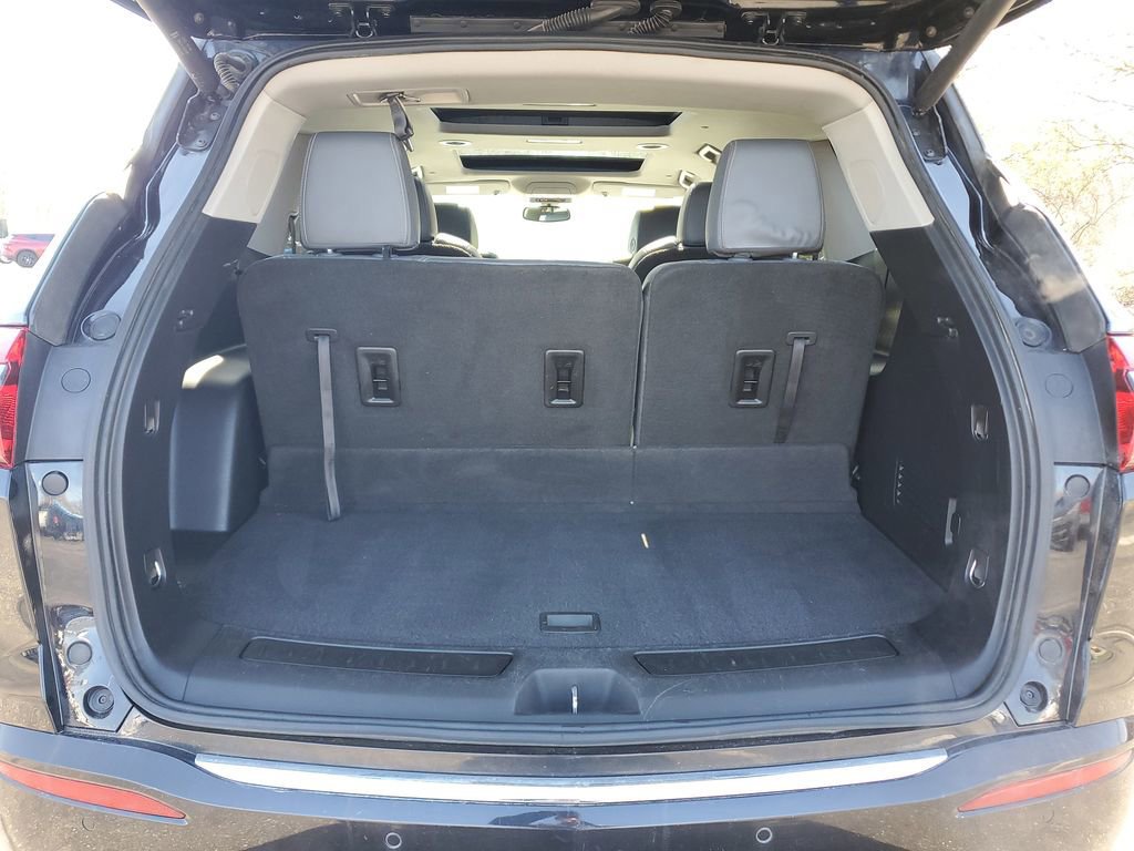 Used 2021 Buick Enclave Essence w/ Sport Touring Edition image 8