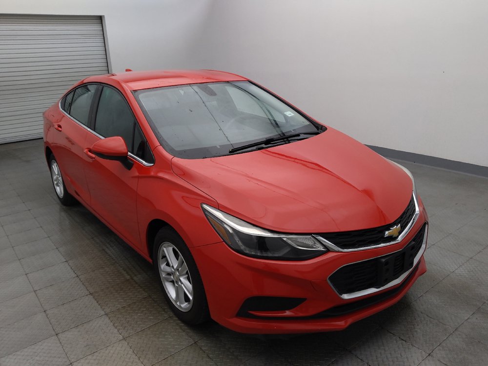 Used 2017 Chevrolet Cruze LT w/ Convenience Package FWD image 13