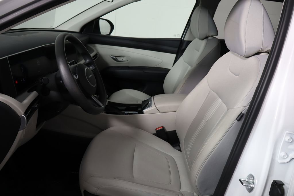 Used 2025 Hyundai Tucson SEL image 16